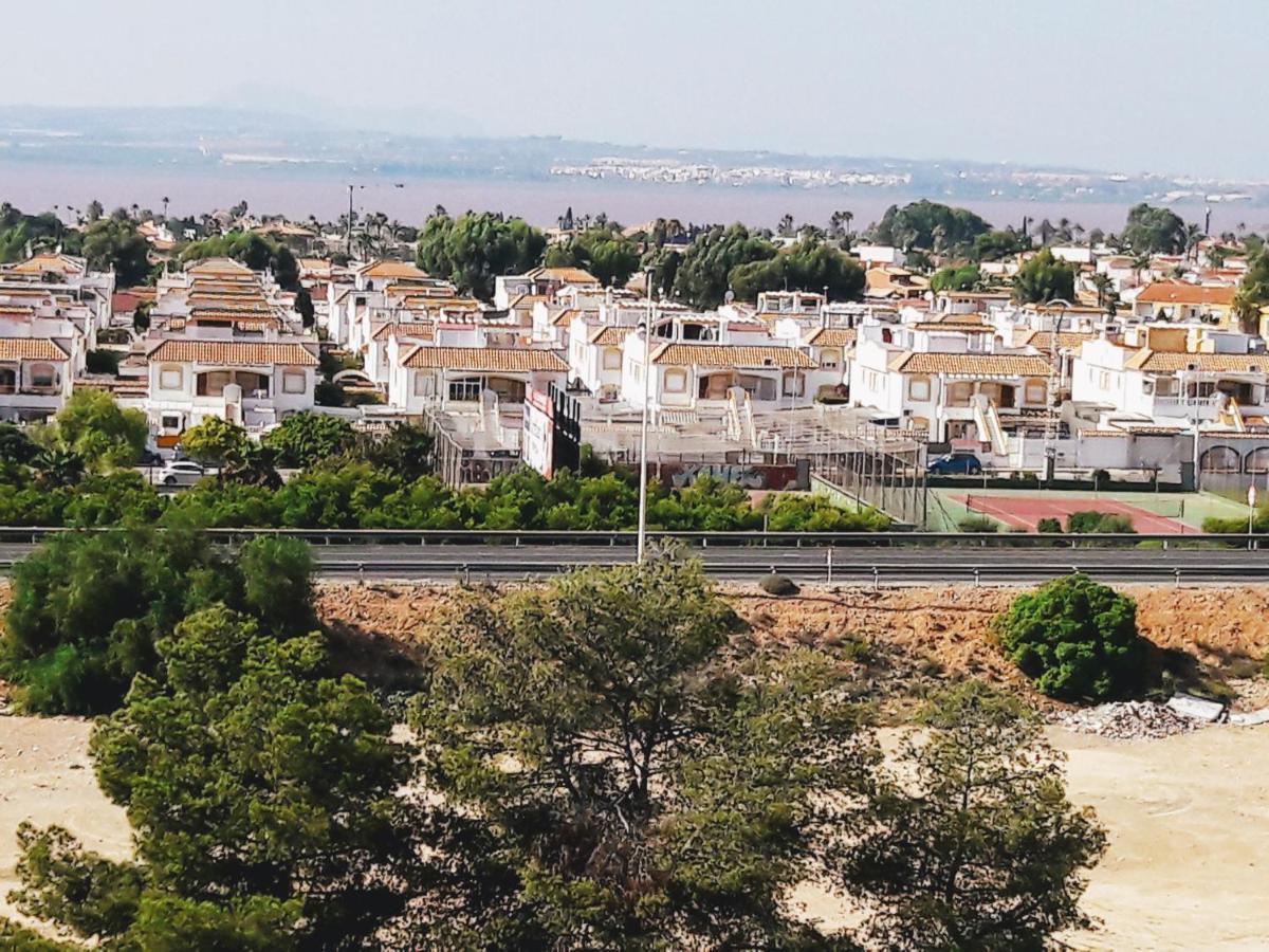 Apartament Margaret Torrevieja Luaran gambar