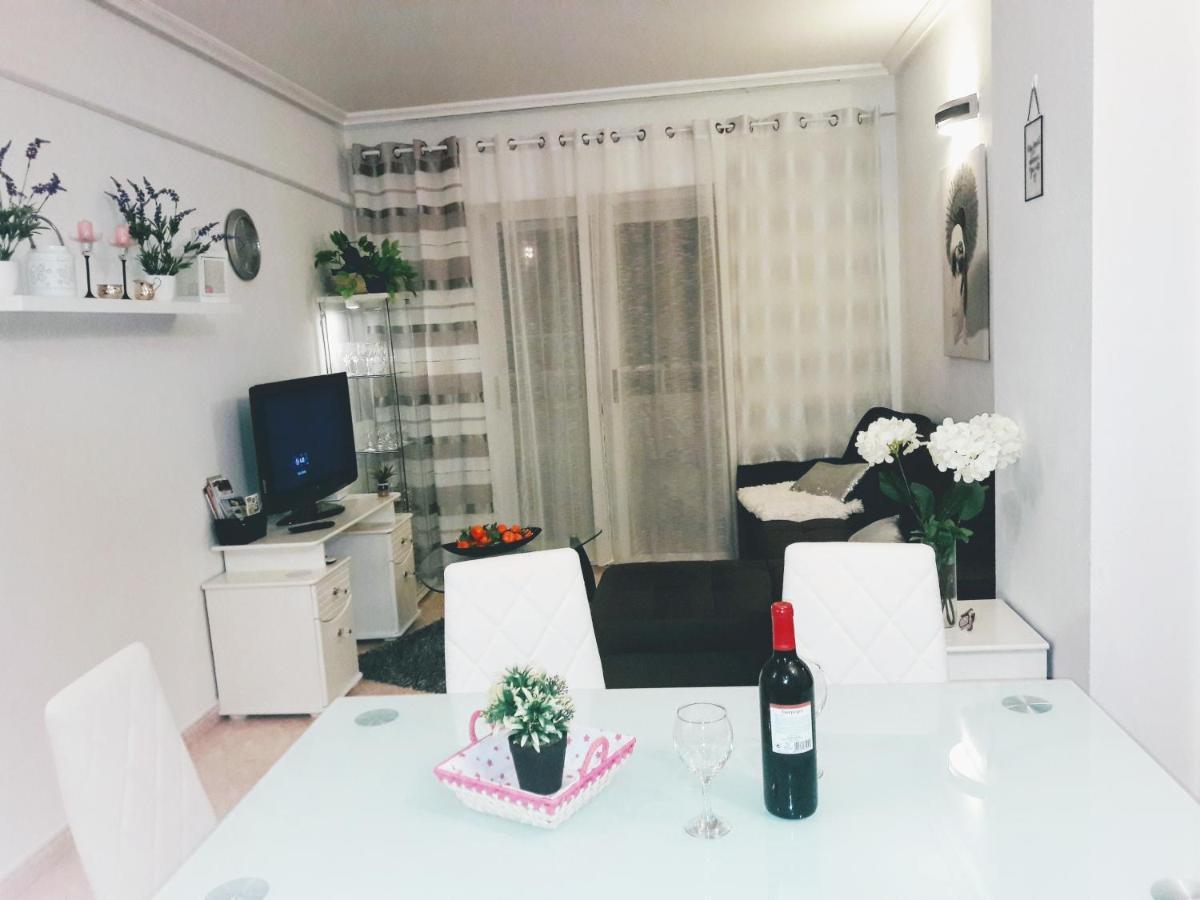 Apartament Margaret Torrevieja Luaran gambar